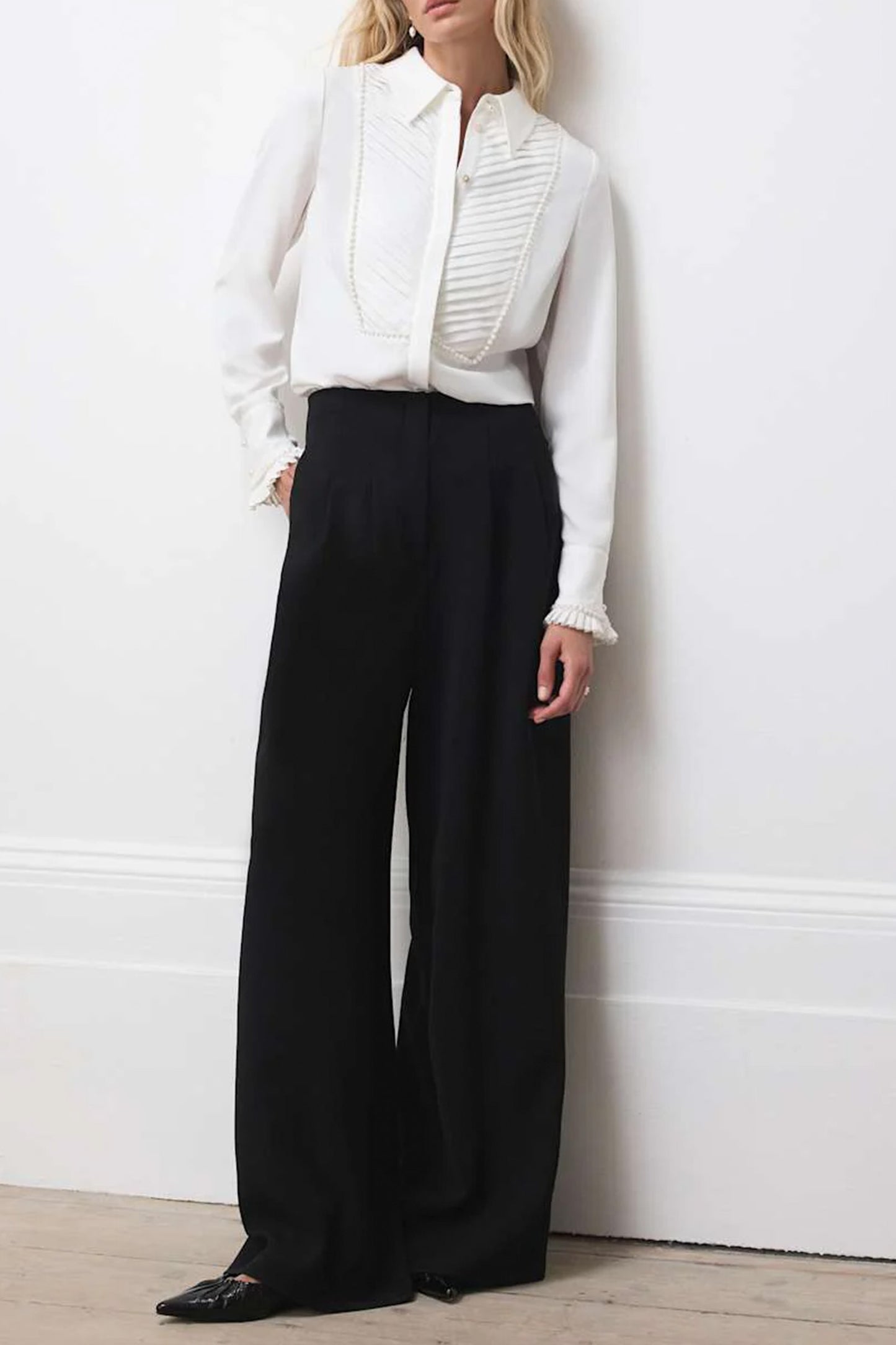 Black Wide-leg Darted Trousers