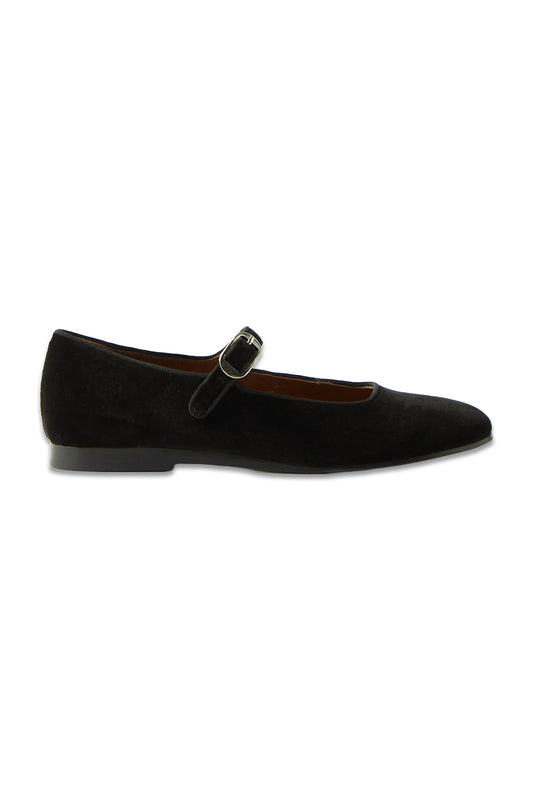 Round-toe Velvet Mary Jane flats