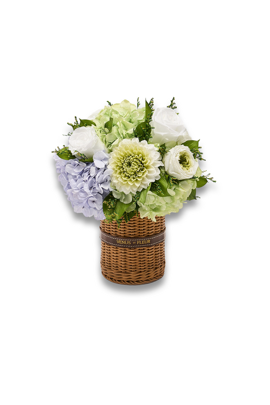 Jardin Vert - Fleura Heirloom Wicker Vase W/ Mixed Florals