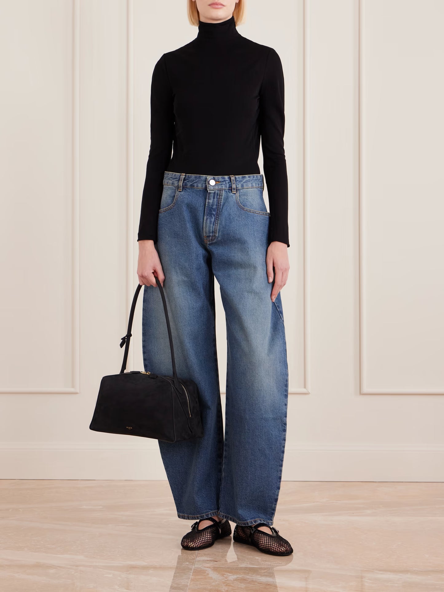 Le Bulldog Medium Nubuck Shoulder Bag