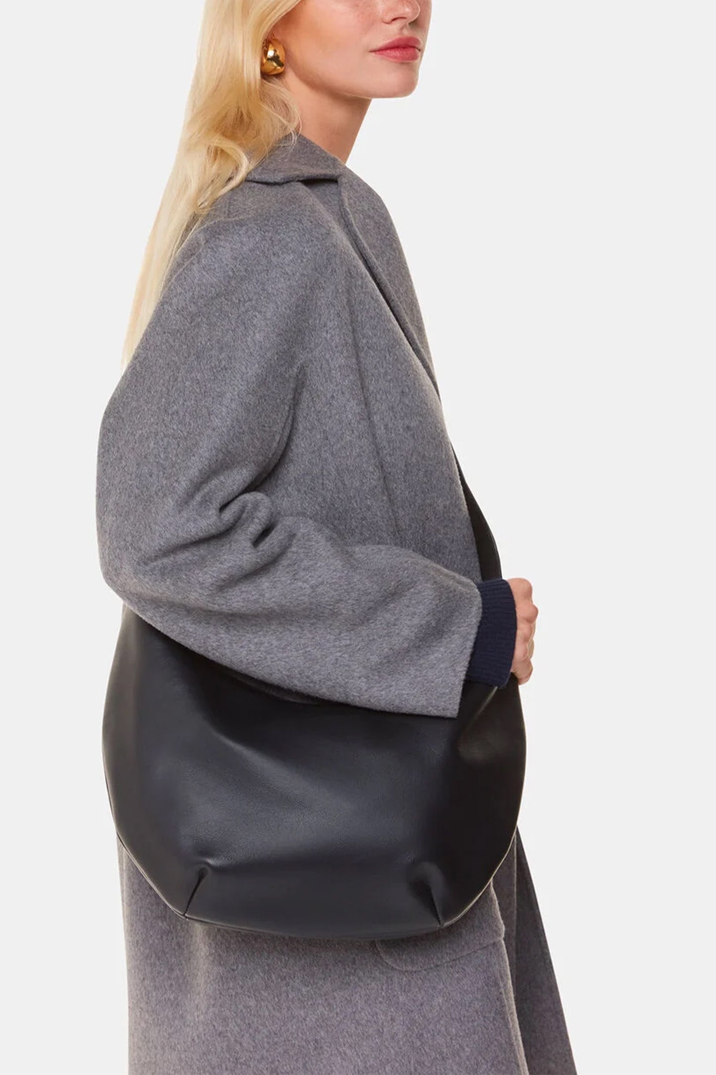 Black Sia Curved Crossbody Bag