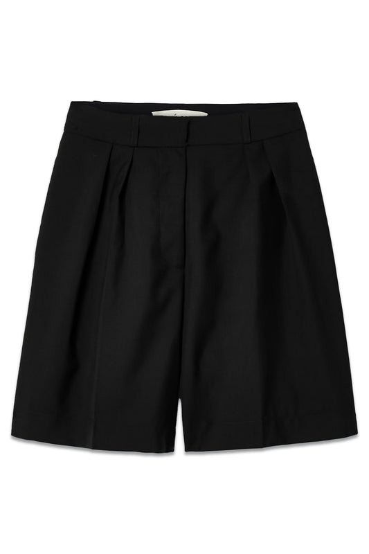 Pleated Wool Shorts