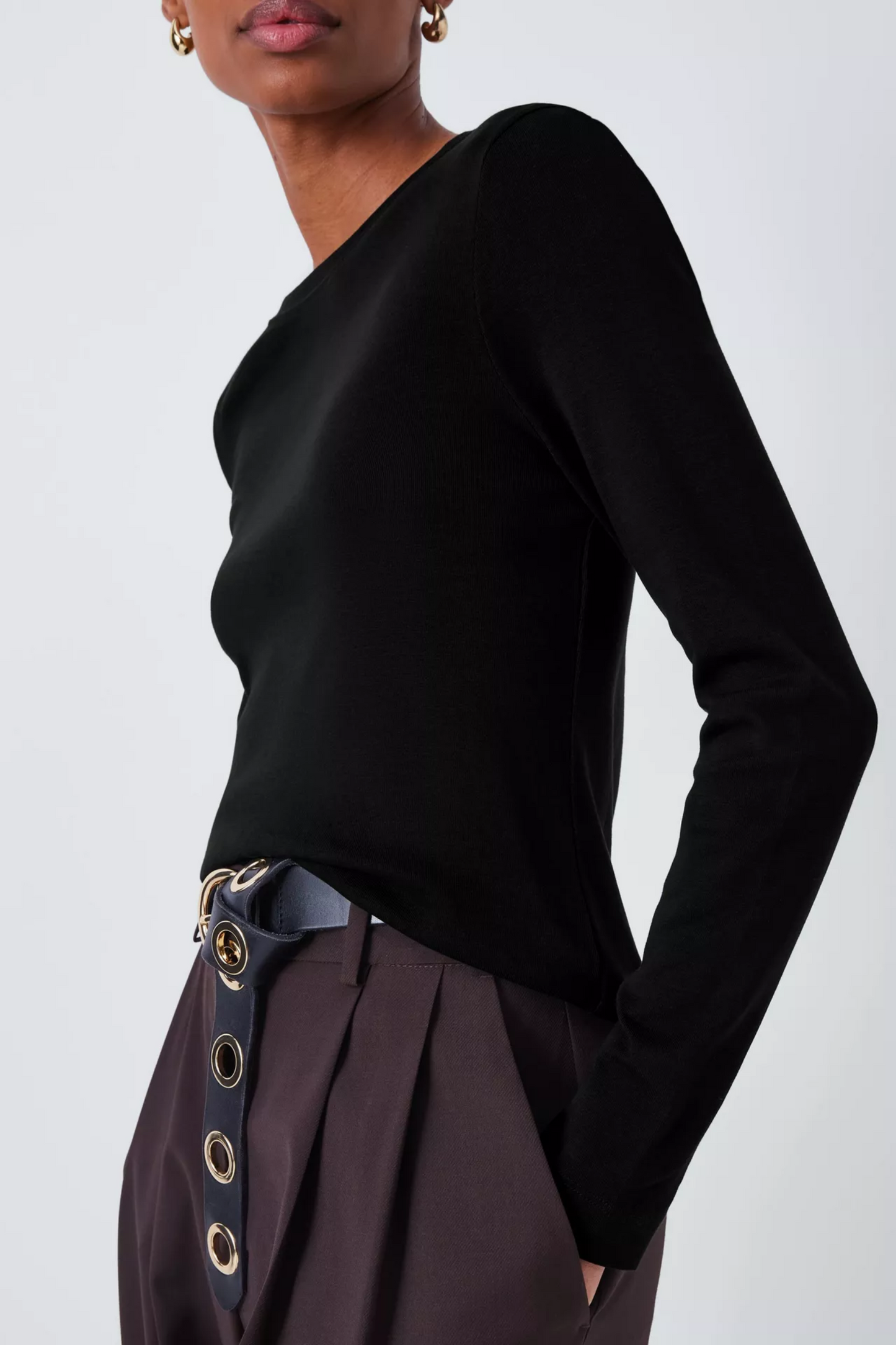 Organic Cotton Long Sleeve Crew Neck T-Shirt in Black