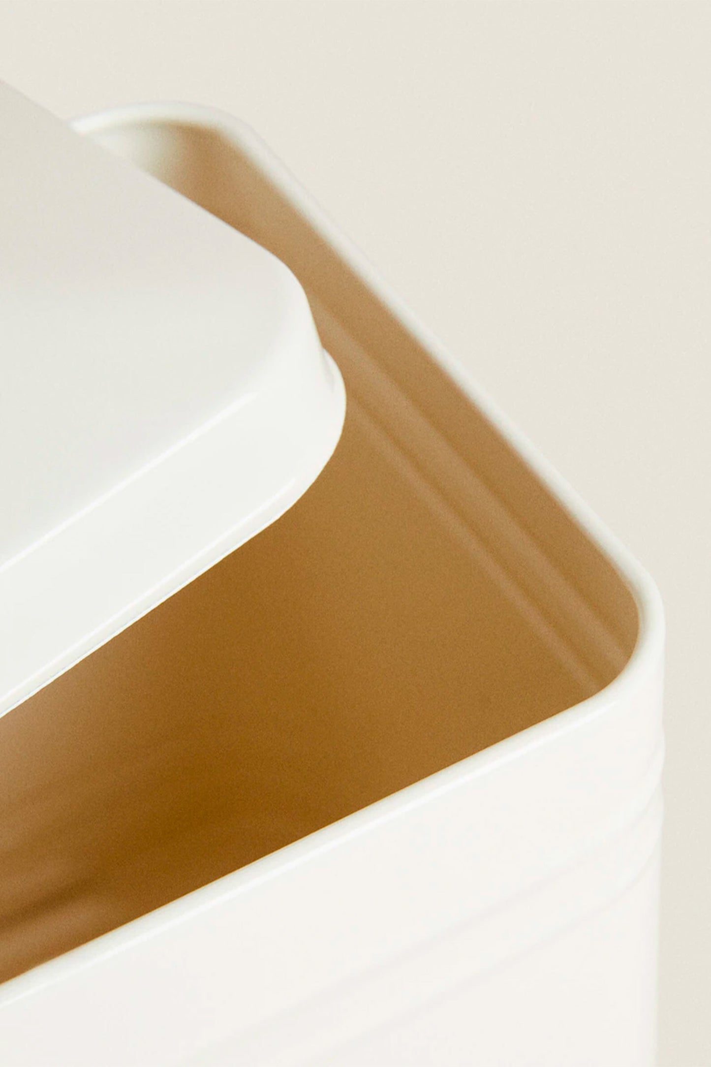 Laundry Capsule Container