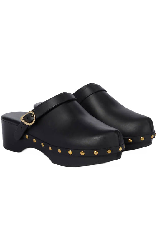 Classic Closed Leather Clogs