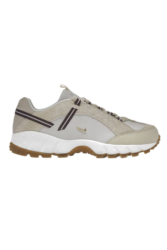 Air Humara Jacquemus Light Bone Gold